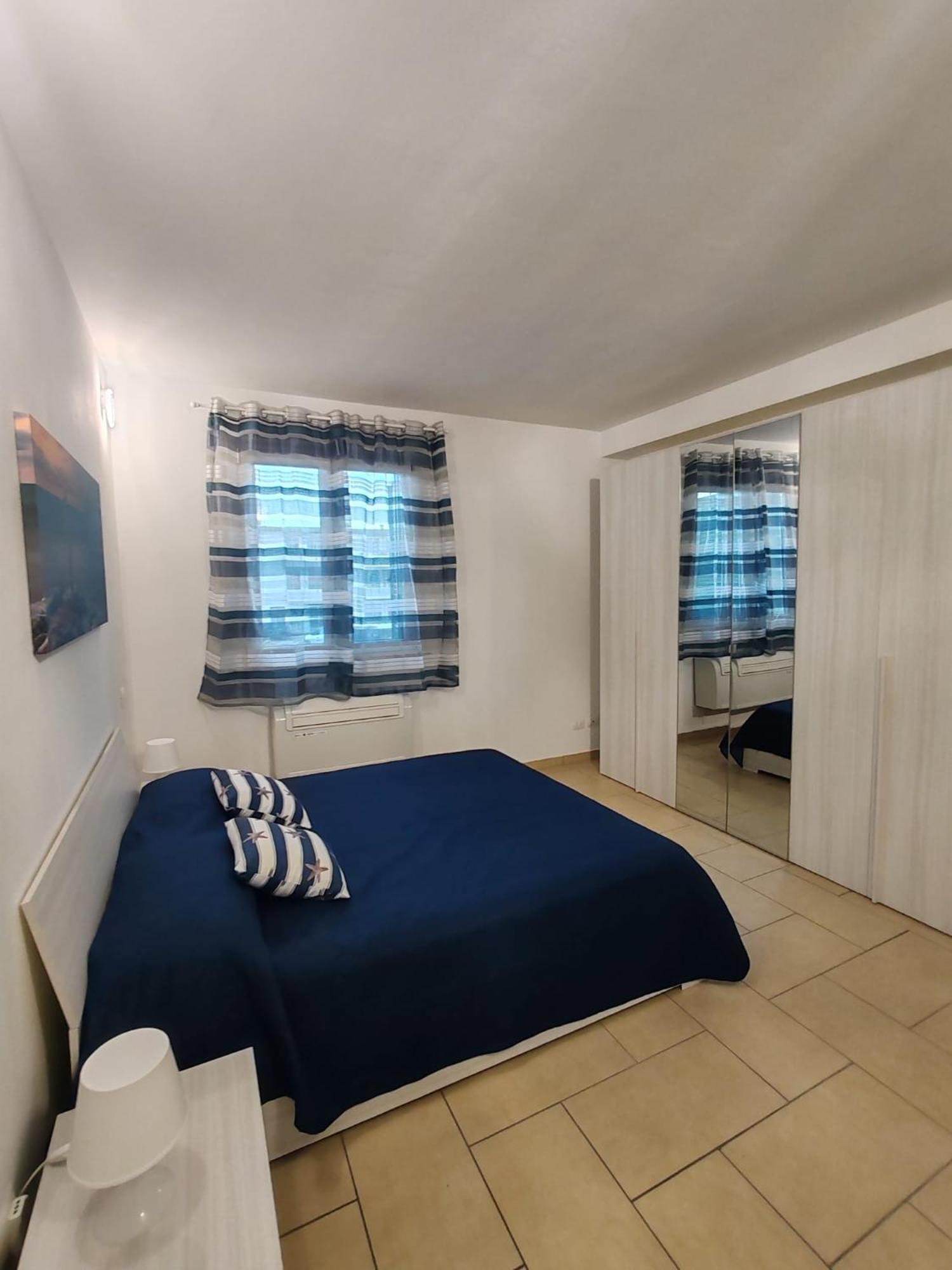 Ondina Apartment In Versilia Виареджо Екстериор снимка